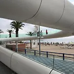 Piso Centrico Y Con Encanto En Plaza De Toros * Alicante