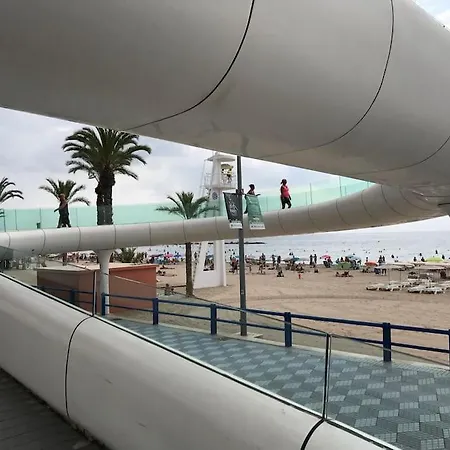 Piso Centrico Y Con Encanto En Plaza De Toros * Alicante